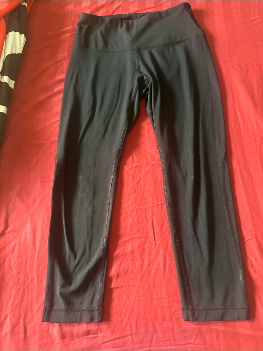 Yogalicious Black Performance Capri Leggings